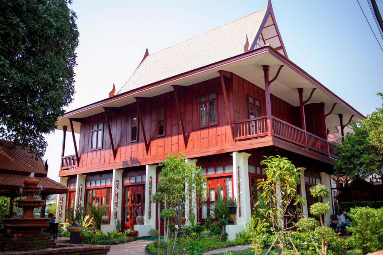 Baan Lhang Wangh บ้านหลังวัง Phitsanulok Exterior photo